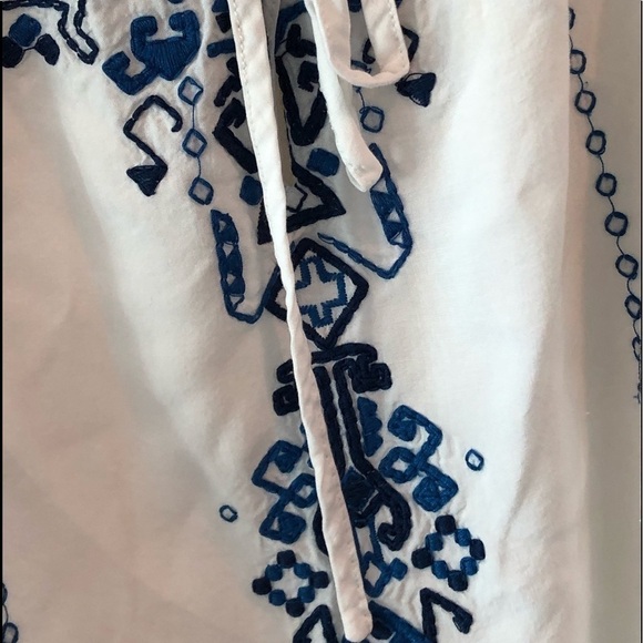 Parker Off Shoulder Embroidered Top - Picture 7 of 16